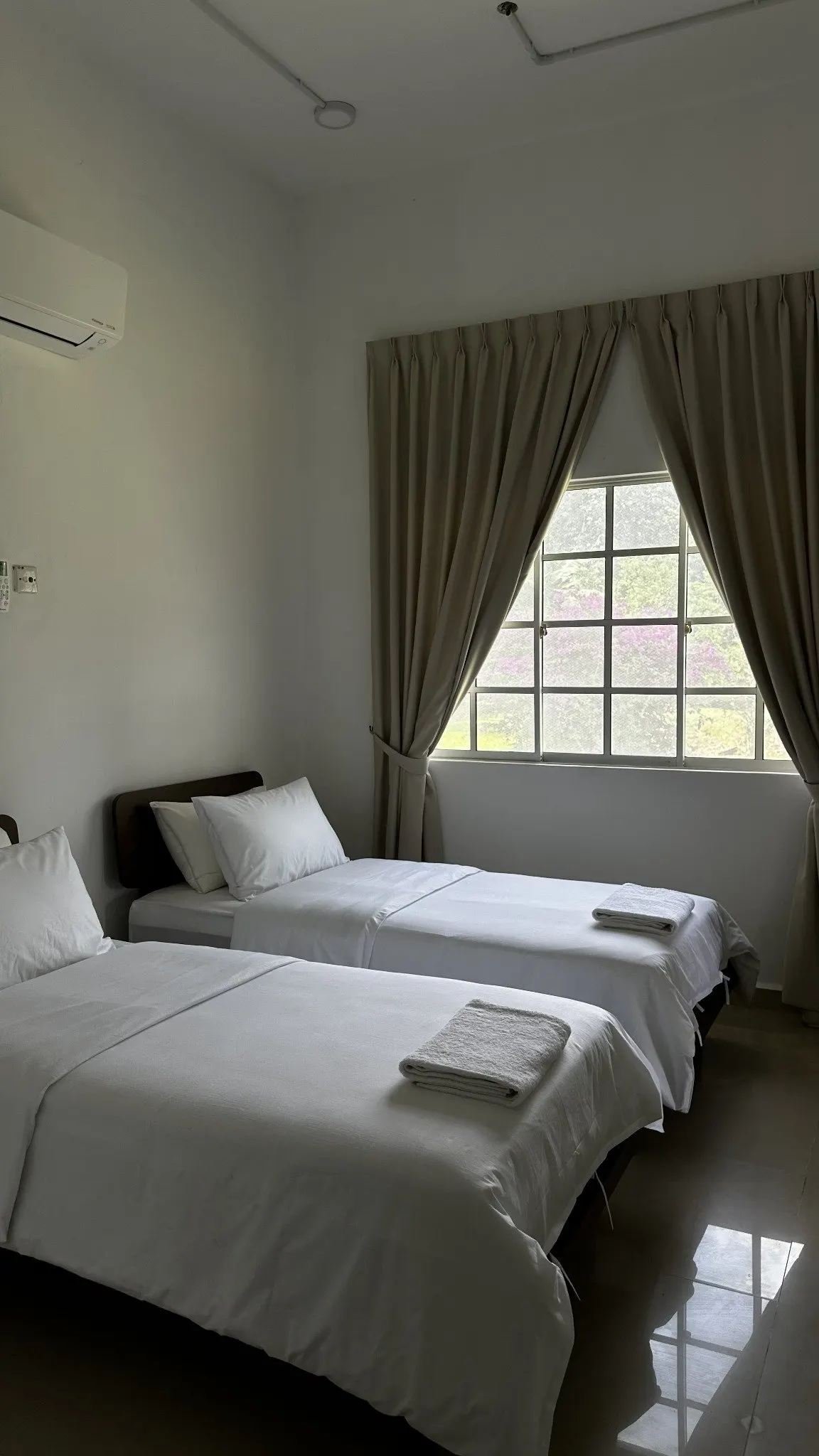 Twin Bedroom Garden View
